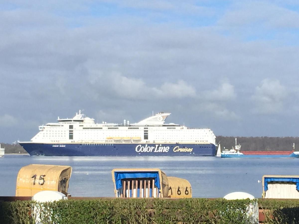 Sonnenseite 2 * Laboe